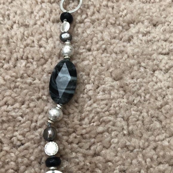 Stella and Dot Statement Necklace - Picture 2 of 4